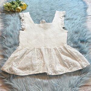 Isa & Ella White Smocked Eyelet Cropped Tank sz S